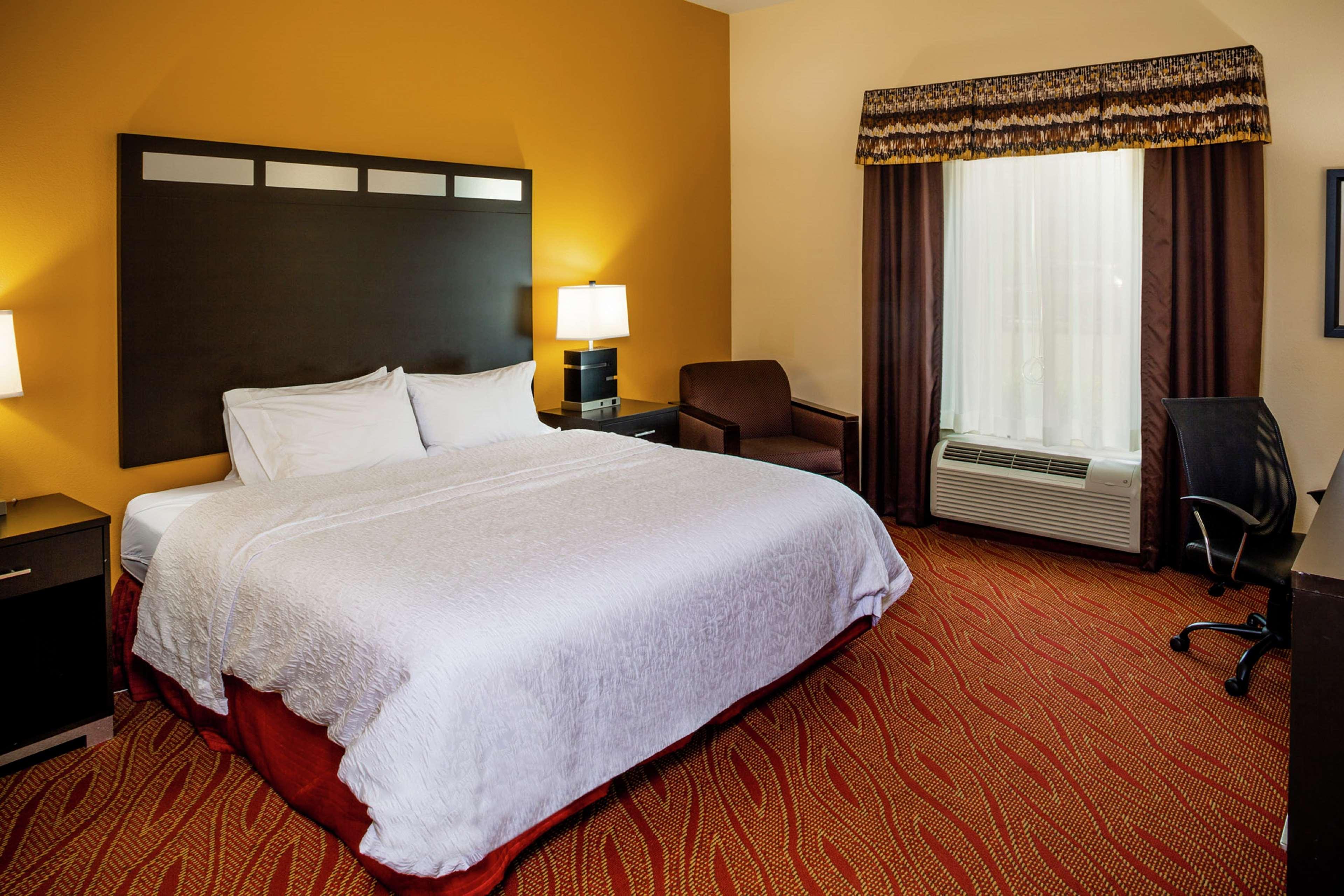 Hampton Inn Limerick Екстер'єр фото