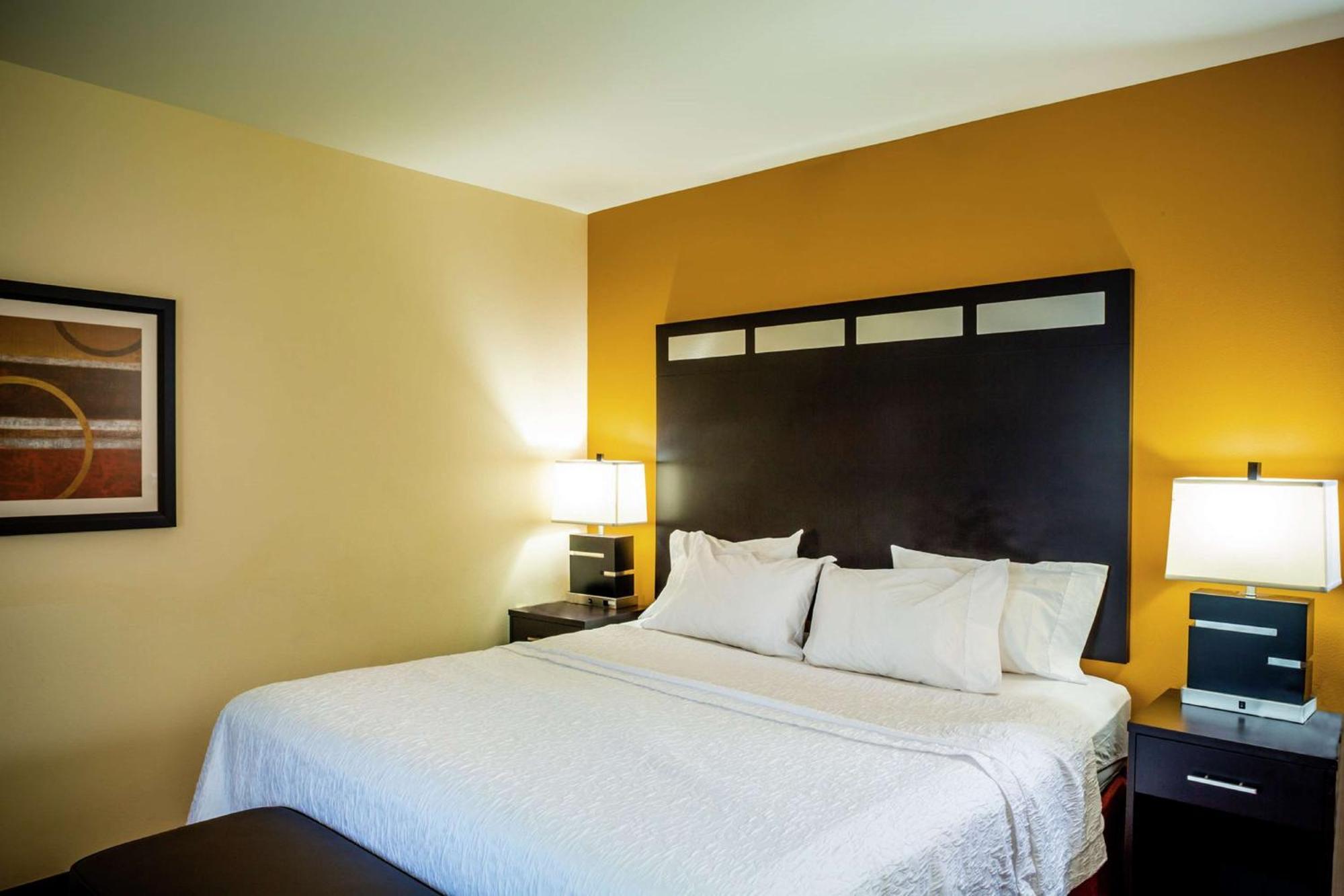 Hampton Inn Limerick Екстер'єр фото